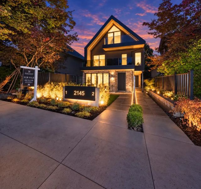2145 Napier Street 1, Vancouver