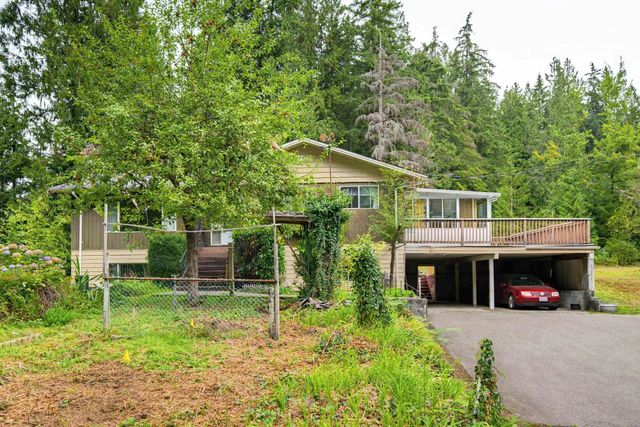 28595 Dewdney Trunk Road, Maple Ridge