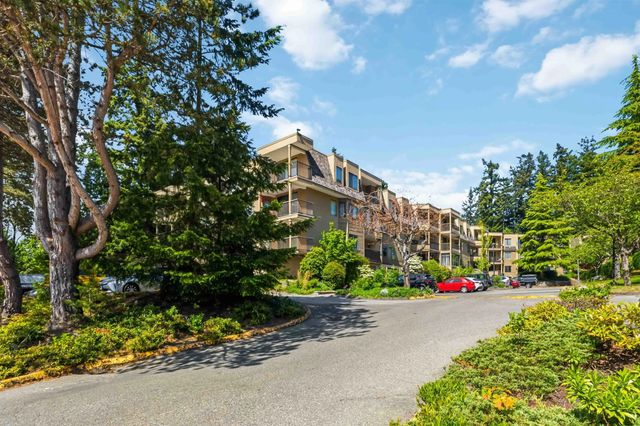 1760 Southmere Crescent Crescent 214, Surrey