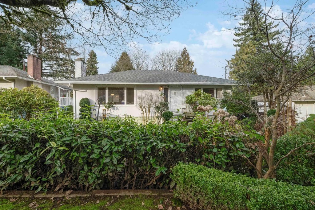 12657 98 Avenue, Surrey