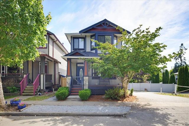 24030 102a Avenue, Maple Ridge