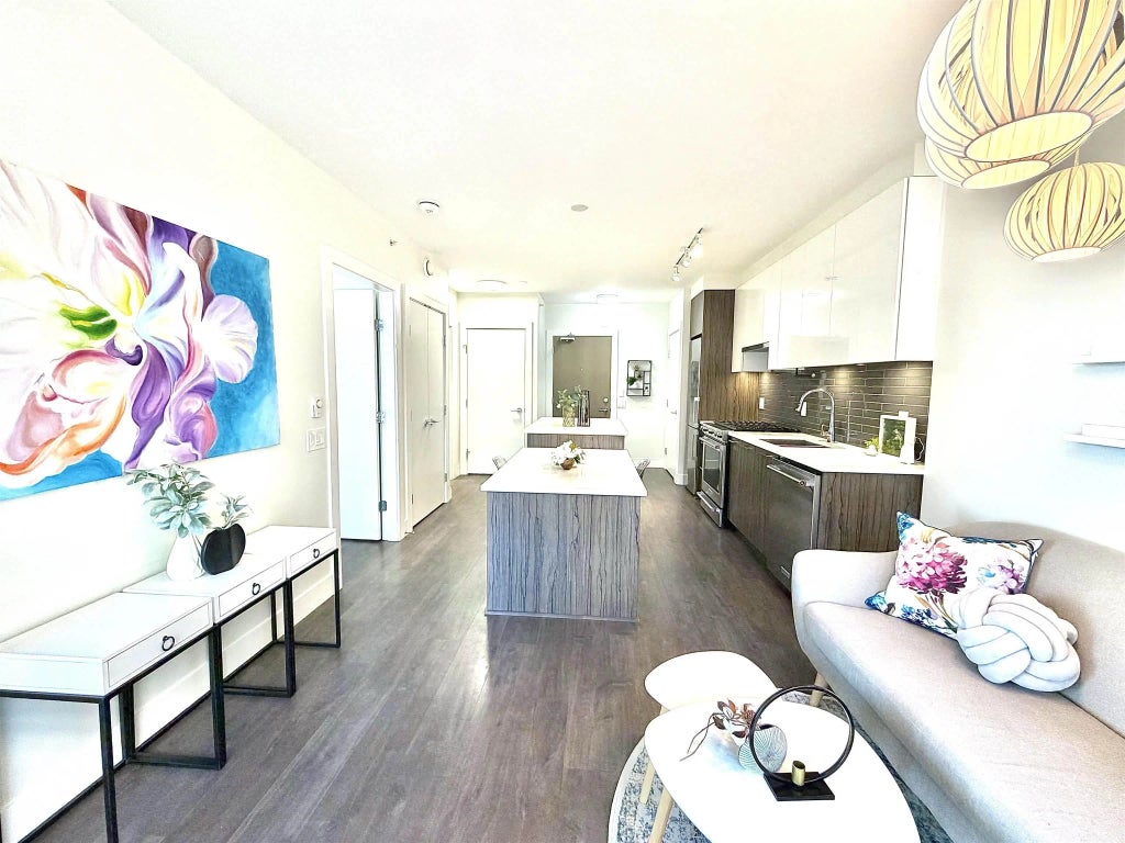 258 Nelson's Court 408, New Westminster