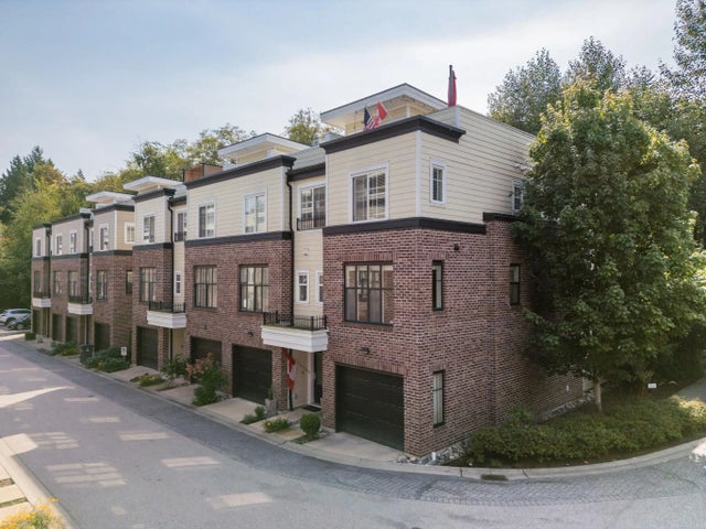 15588 32 Avenue 65, Surrey