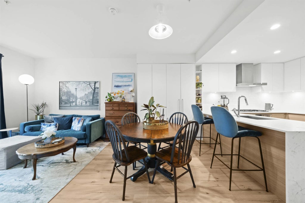 3131 Murray Street 422, Port Moody