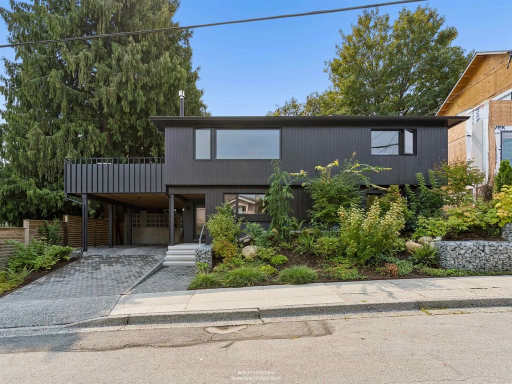 476 E 29th Avenue, Vancouver
