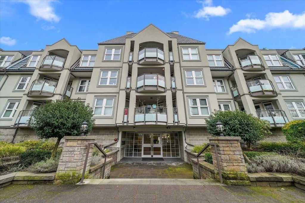 99 Begin Street 103, Coquitlam