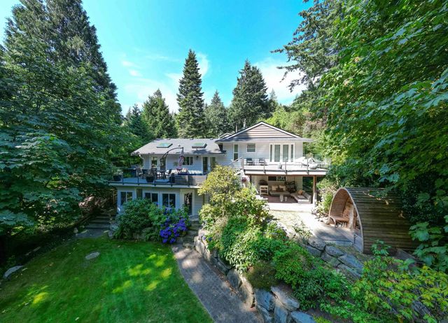 6240 St. Georges Avenue, West Vancouver