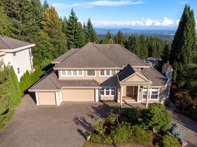 1535 Parkway Boulevard, Coquitlam