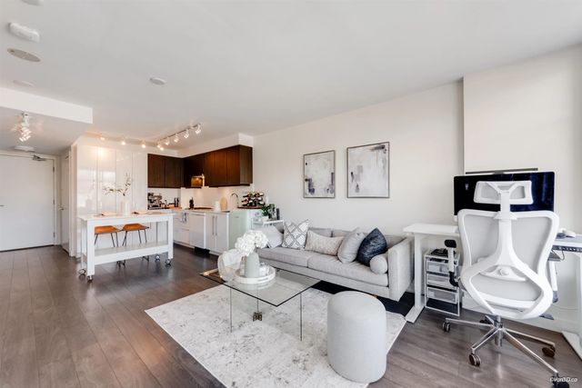 188 Agnes Street 607, New Westminster