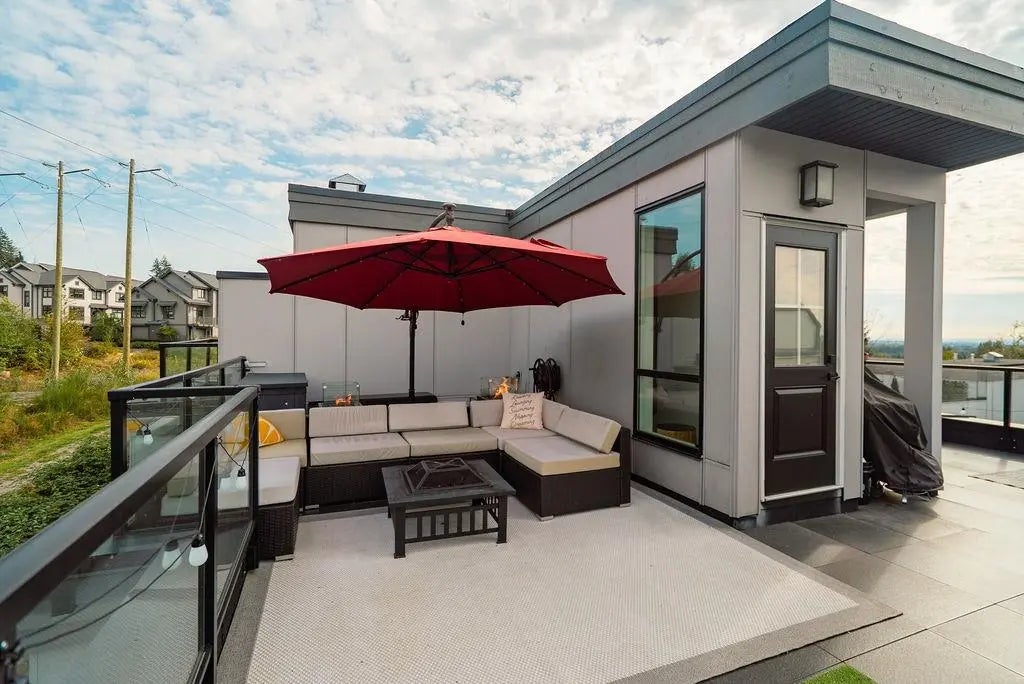 3503 Gislason Avenue 106, Coquitlam