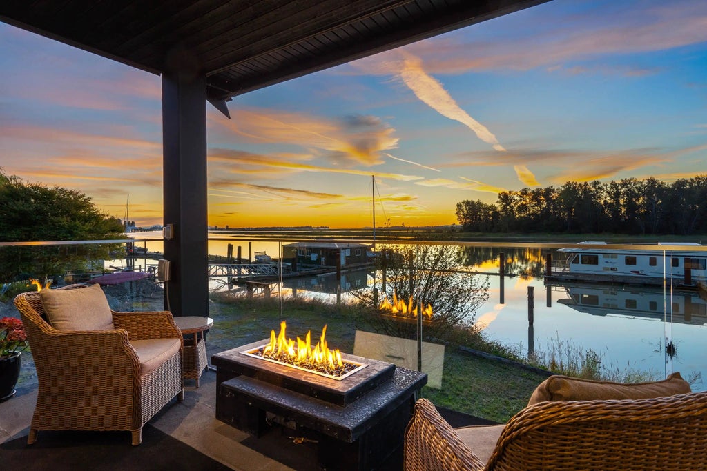 4259 W River Road, Delta