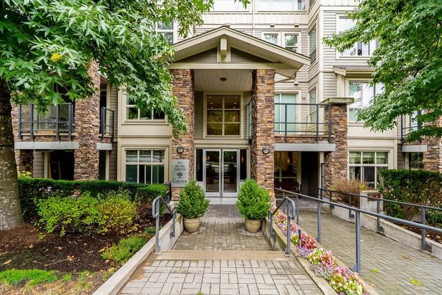 265 Ross Drive 106, New Westminster