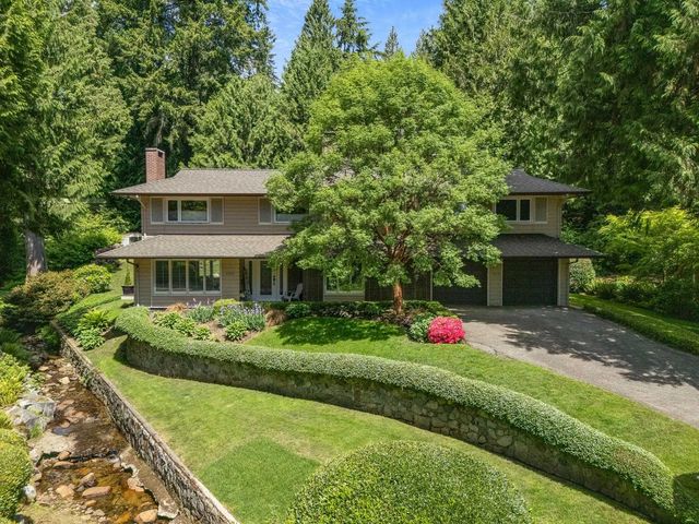 3955 Viewridge Place, West Vancouver
