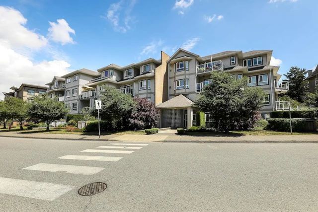 8142 120a Street 111, Surrey