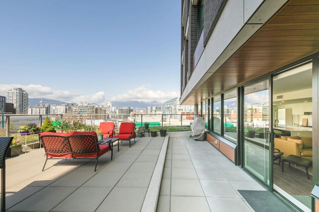 210 E 5th Avenue 304, Vancouver