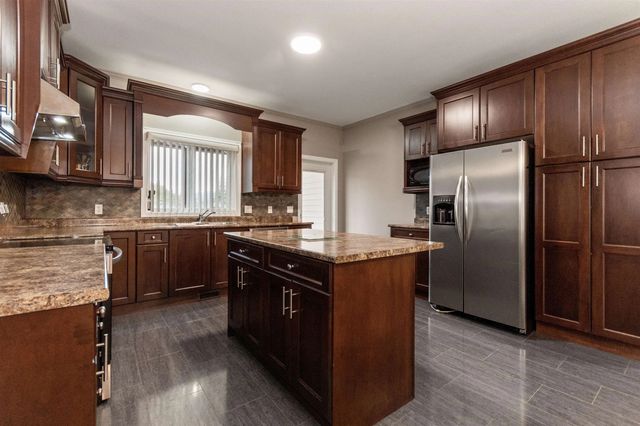 63861 Old Yale Road, Hope