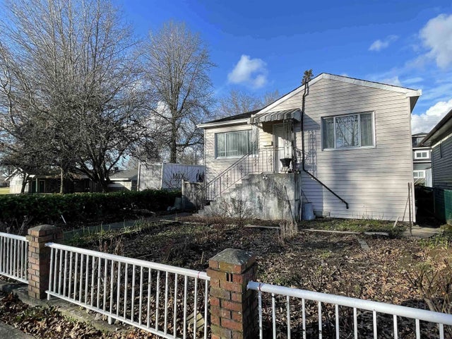 1805 E 51st Avenue, Vancouver