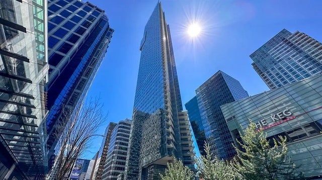 1128 W Georgia Street 5004, Vancouver