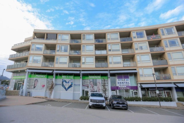 19228 64 Avenue 415, Surrey