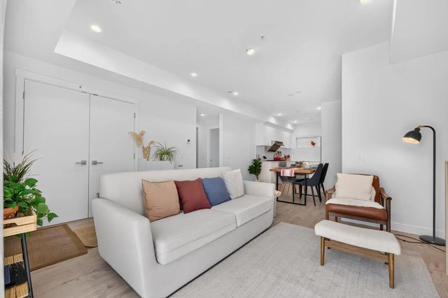 3490 Mt Seymour Parkway 25, Vancouver