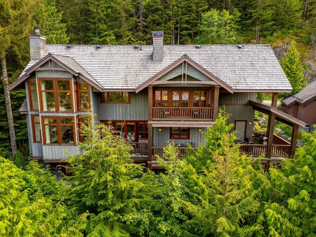1569 Tynebridge Lane, Whistler