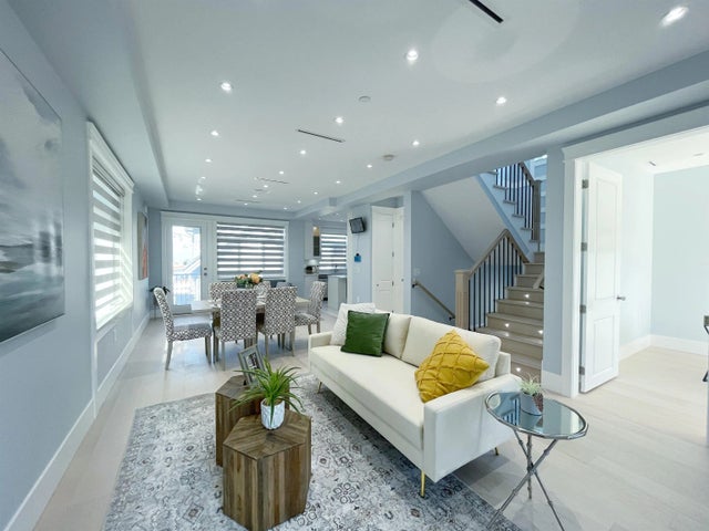 3275 E 20th Avenue, Vancouver