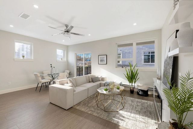 14391 61a Avenue 9, Surrey