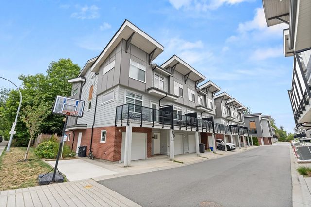 4771 224 Street 13, Langley