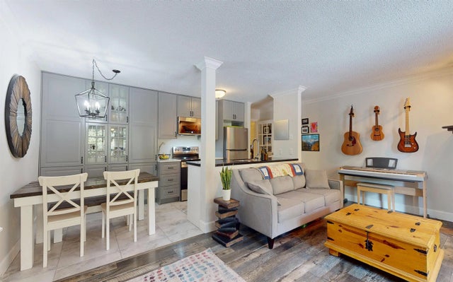 2201 Eva Lake Road 6, Whistler