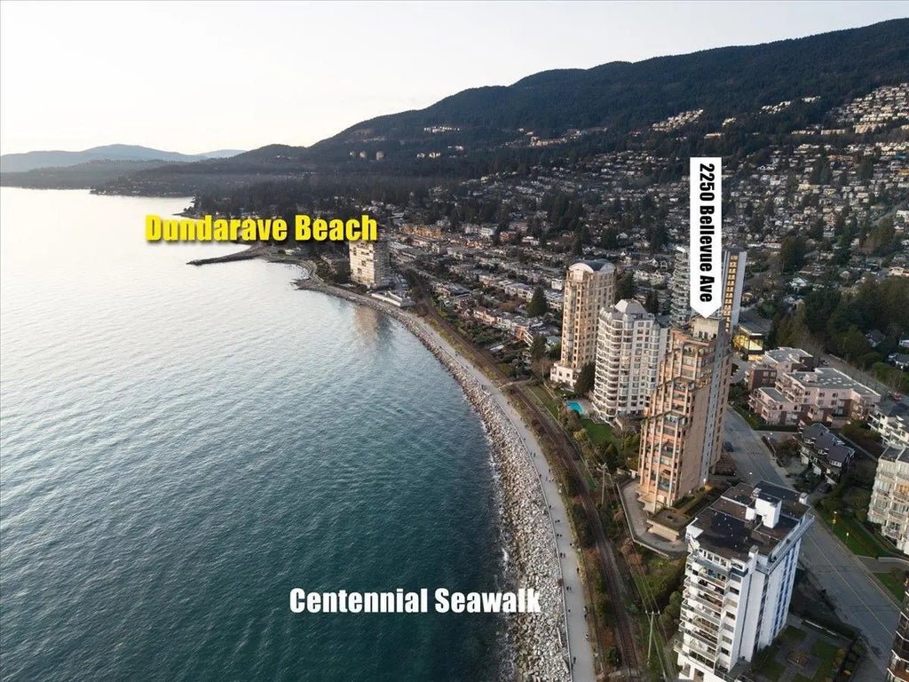 2250 Bellevue Avenue 10, West Vancouver