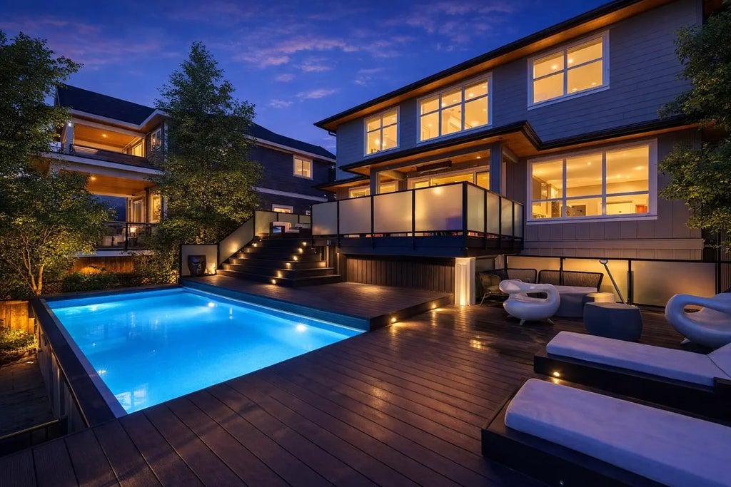 2954 Strangway Place, Squamish