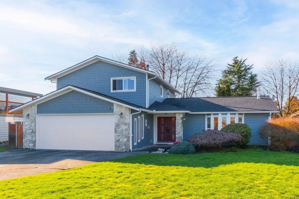 4677 56a Street, Ladner