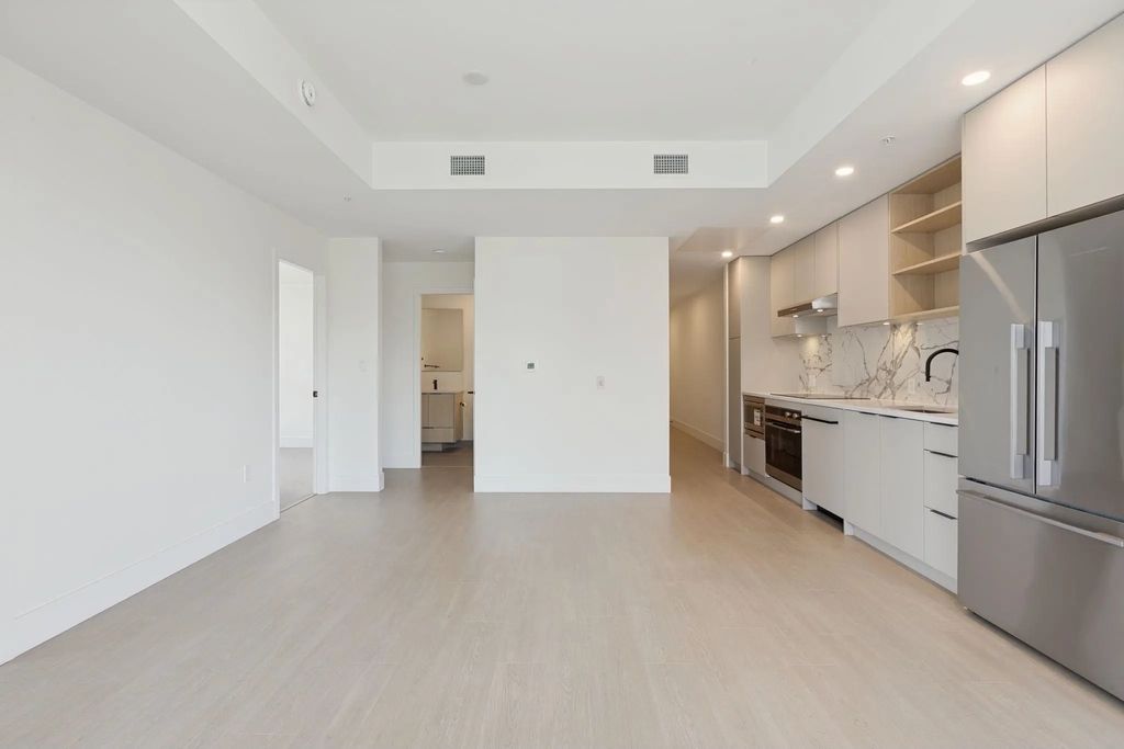 333 St. Davids Avenue 303, North Vancouver