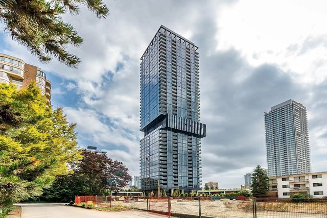 5987 Wilson Avenue 2002, Burnaby
