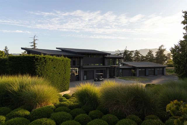7756 W Saanich Road, No City Value