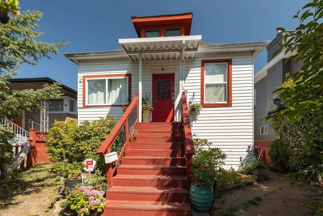309 E Woodstock Avenue, Vancouver