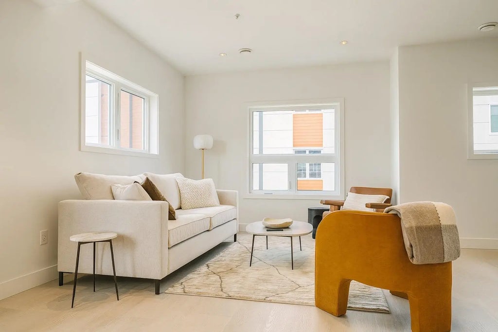 7381 Preston Boulevard 60, Mission