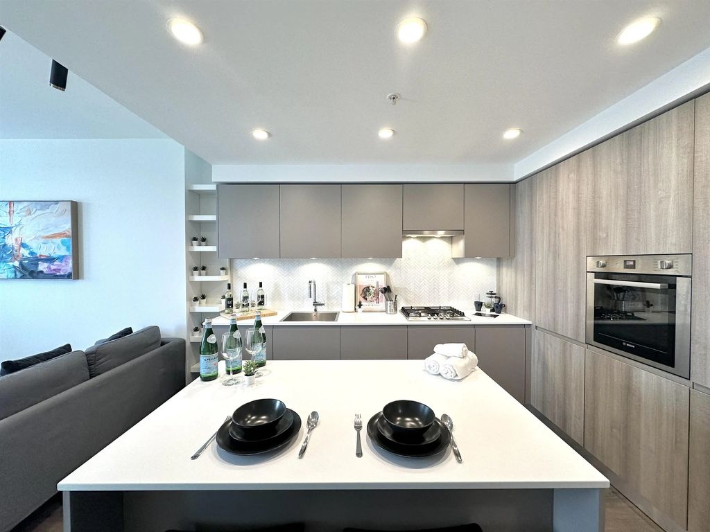 3833 Evergreen Place 2511, Burnaby