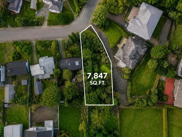 7258 Ridge Drive, Burnaby