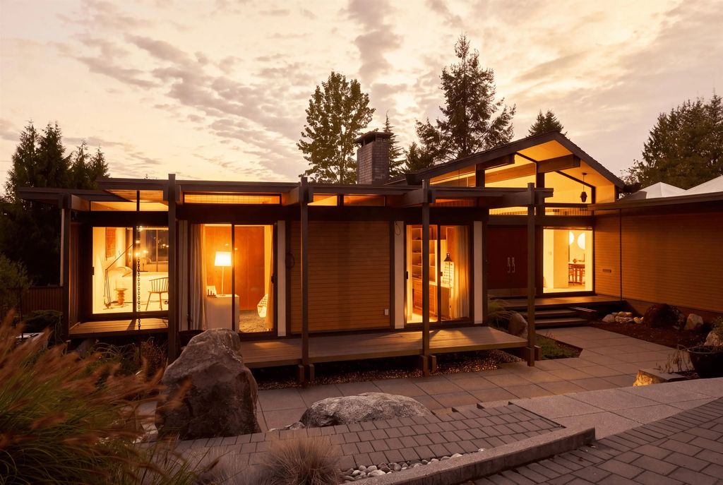 3959 Prospect Road, North Vancouver