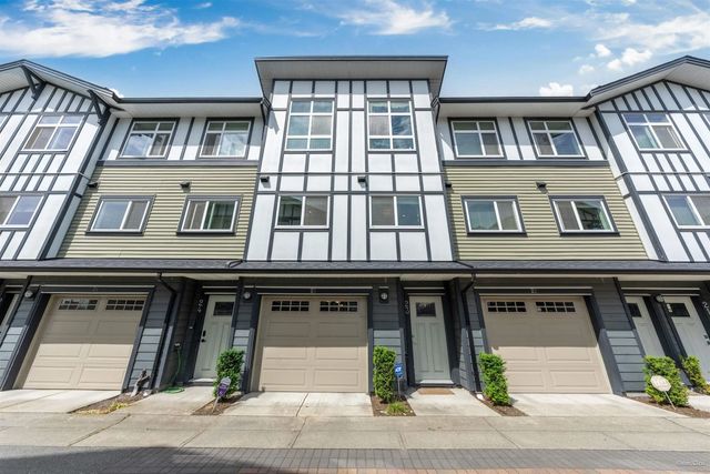 9680 Alexandra Road 23, Richmond