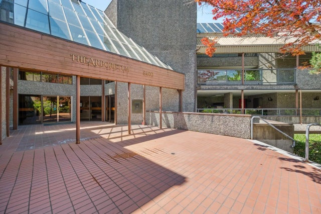 8460 Ackroyd Road 231, Richmond