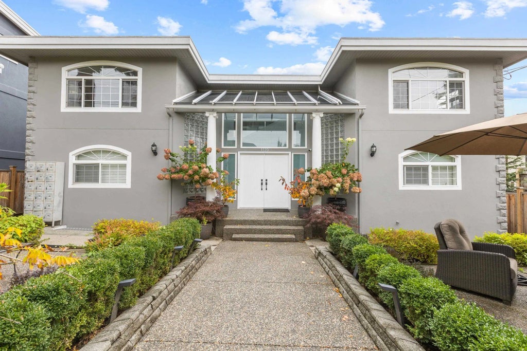 1170 Dolphin Street, White Rock