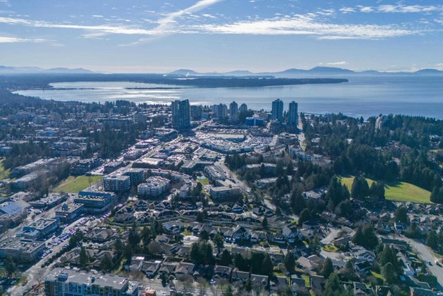 15121 19 Avenue 101, Surrey