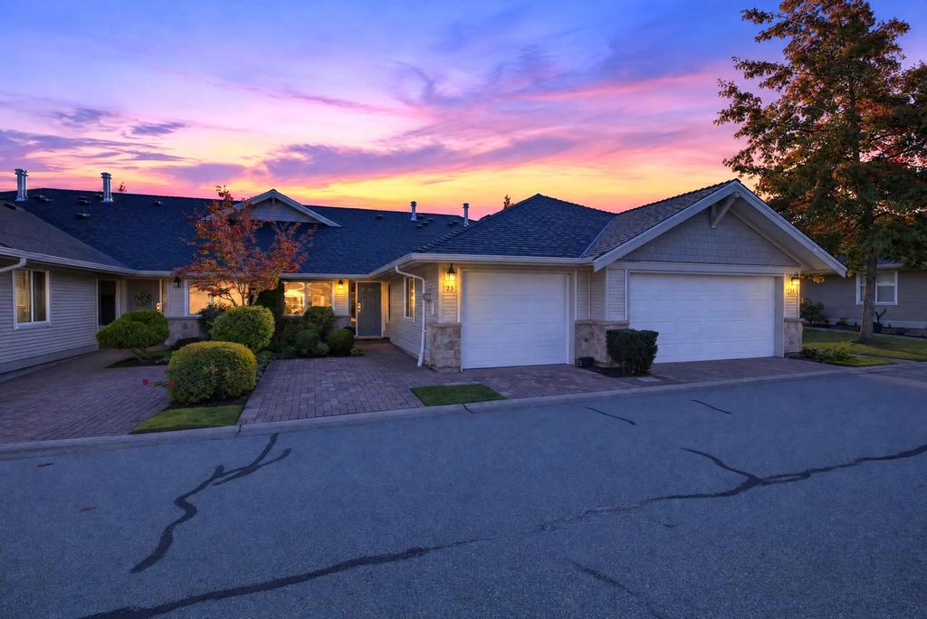 17516 4 Avenue 23, Surrey