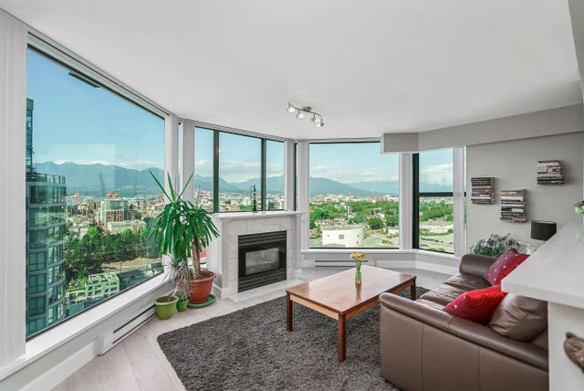 1128 Quebec Street 2001, Vancouver