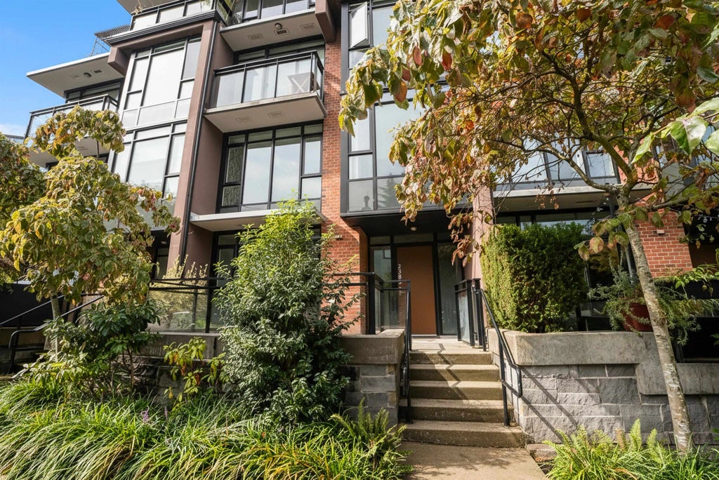 2389 Scotia Street, Vancouver
