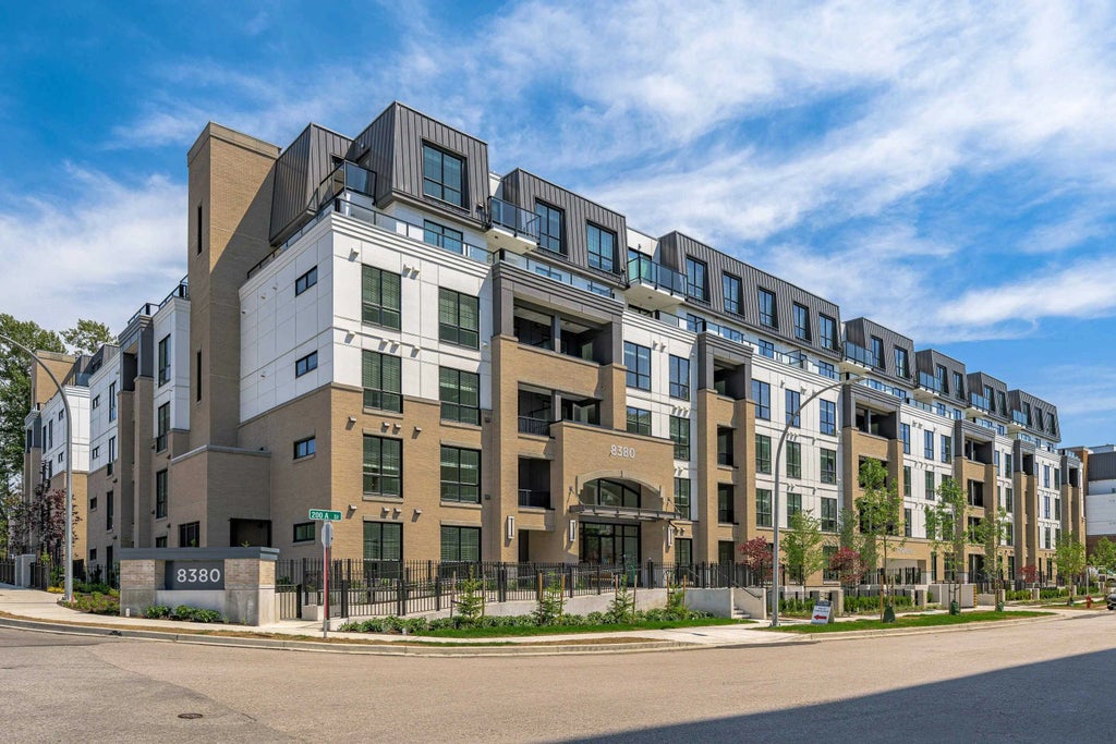 8380 200a Street 610, Langley