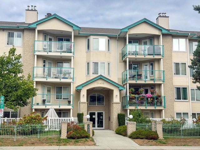 20433 53 Avenue 404, Langley
