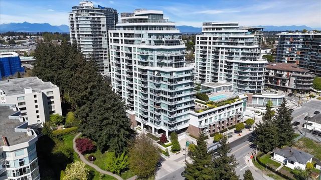 15165 Thrift Avenue 104, Surrey